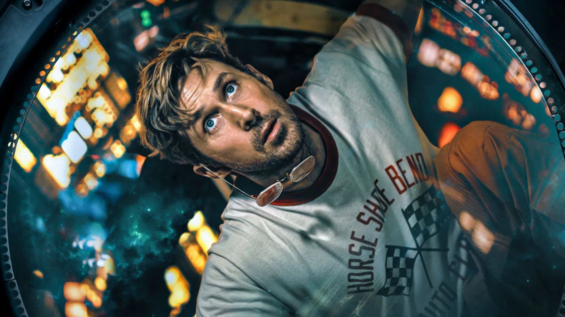 Ryan Gosling in spaceship