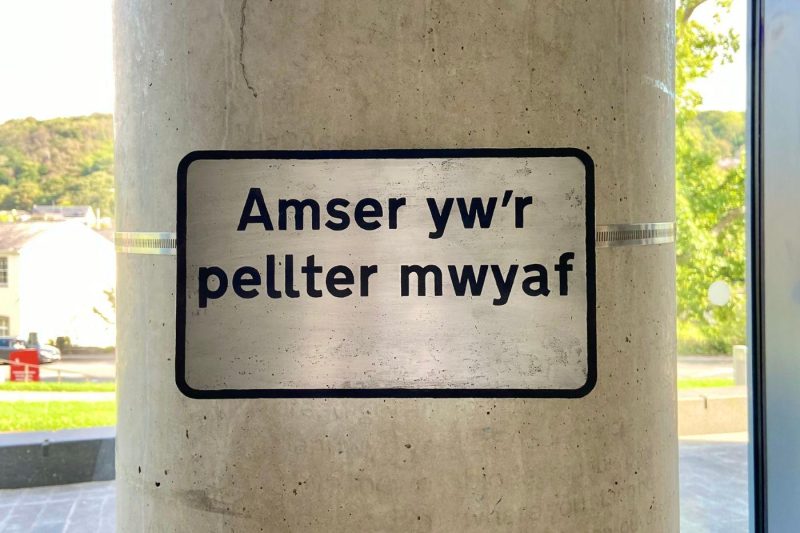 Celf Coast Cymru